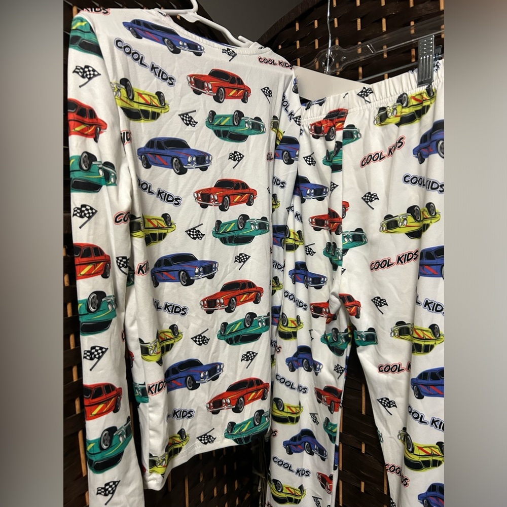 SHEIN NWT 2 piece pj set white w/colorful cars! Long sleeve top & pants sz 11-12